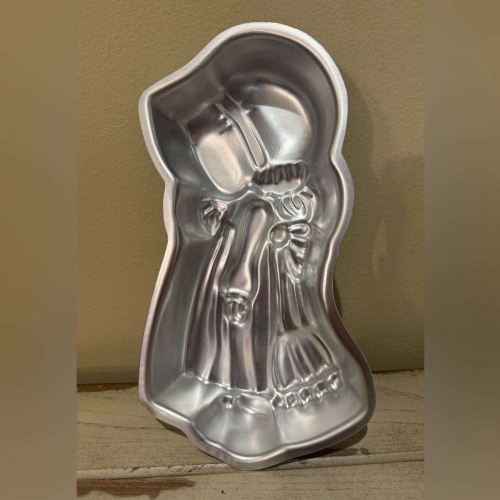 Vtg 1970s Holly Hobbie Cake Pan 3005-513 Wilton American Greetings Corp Cake Pan